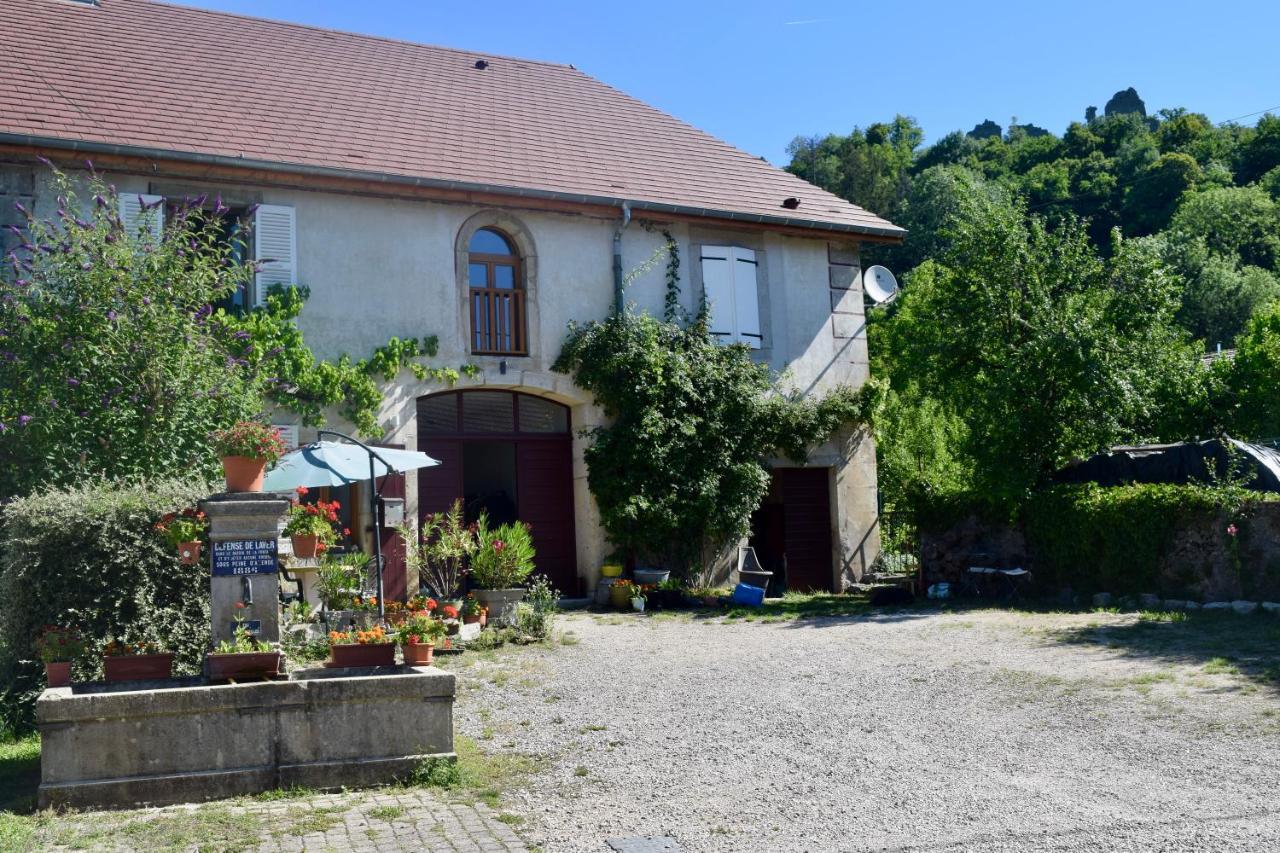 Spacious Apartment In Old Farm Close To Lac De Vouglans La Tour-du-Meix Exterior photo